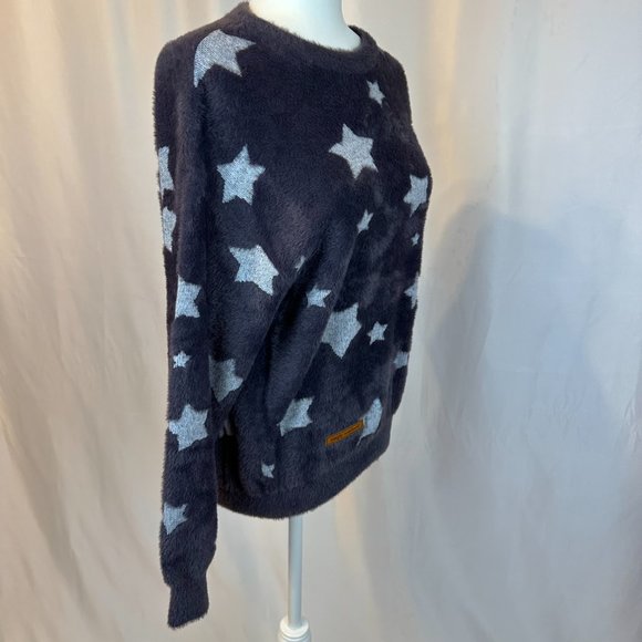 NWT - Simply Southern Fuzzy, Extremely Cozy & Cute Star Sweater. - Picture 3 of 9